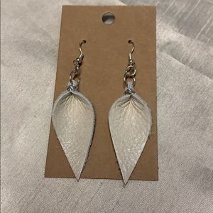 Genuine leather handmade earrings with jewels
